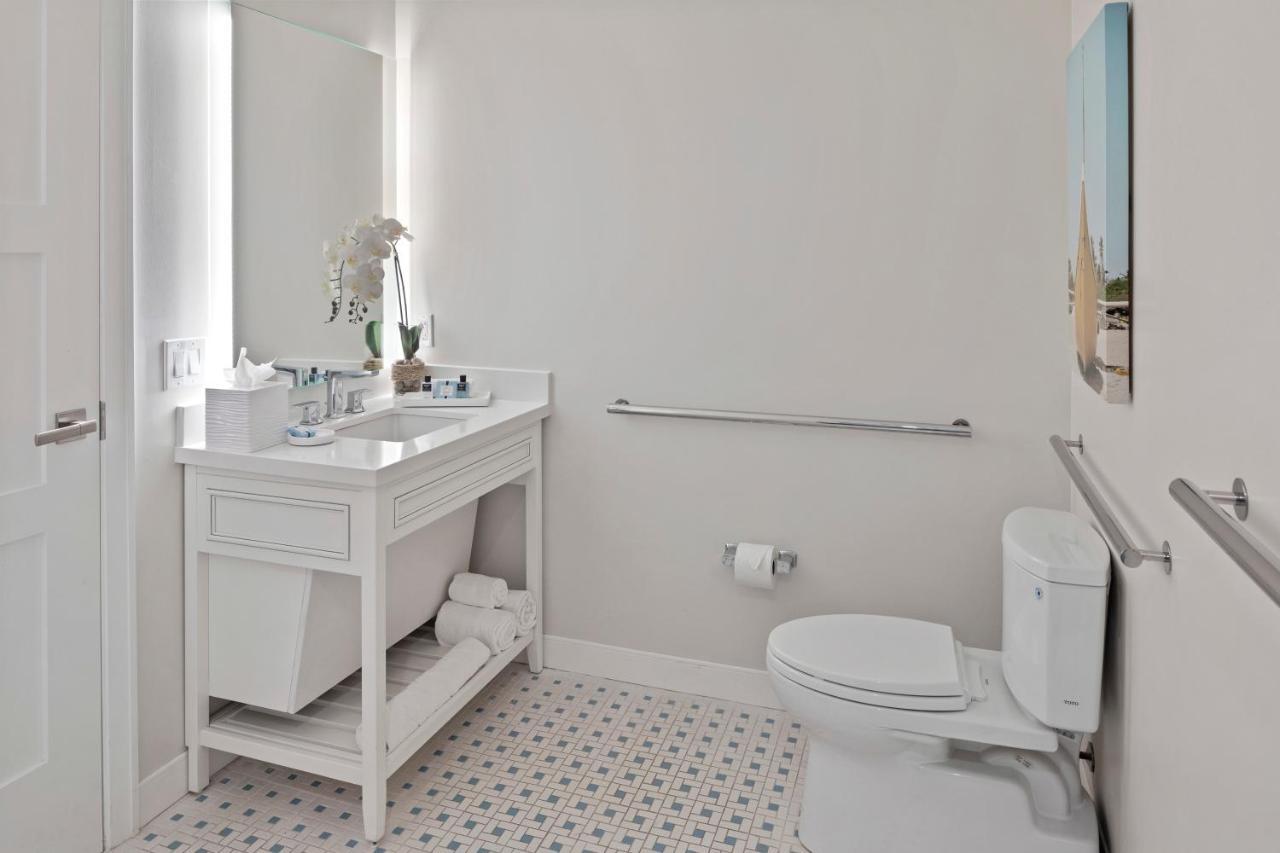 The Capitana Key West Hotel Bagian luar foto